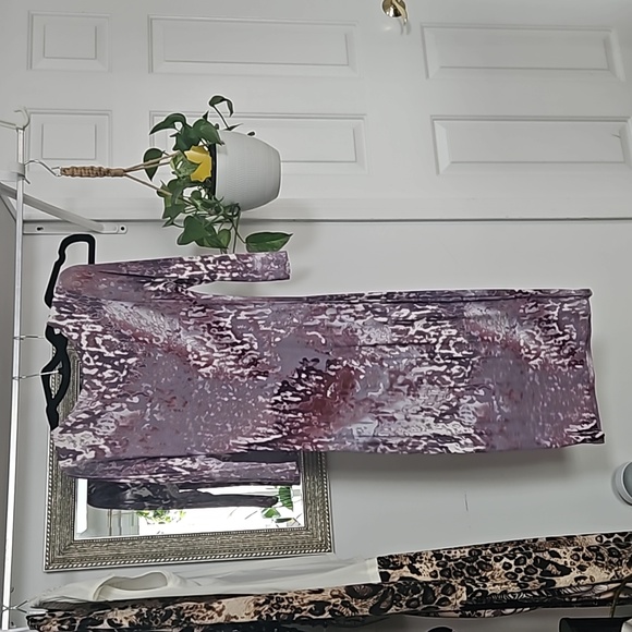 Midi abstract print half sleeve stress size 6 from portugal - Picture 3 of 4